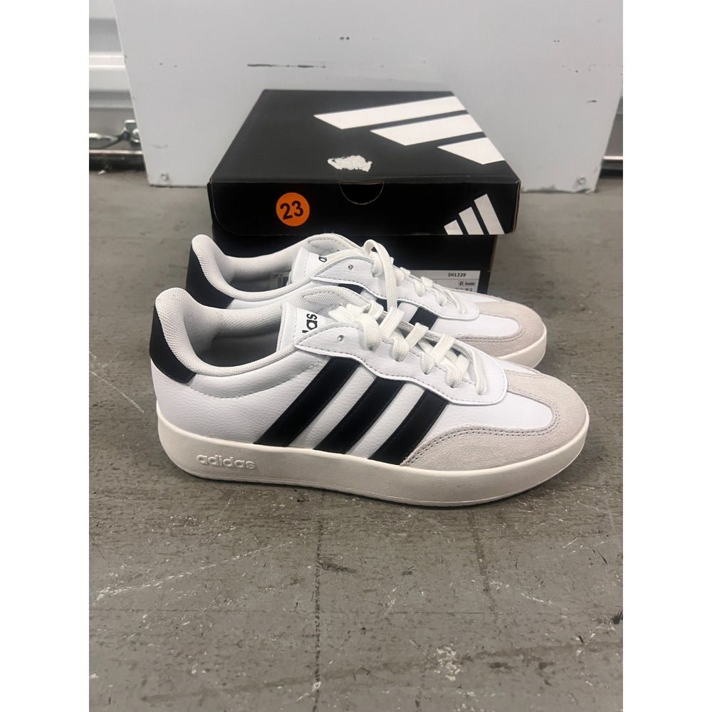 Adidas Barreda IH1229 Sneaker Womens 8 White Black 3-Stripes Sportswear Shoes